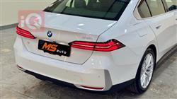 بی ئێم دەبڵیو سیریەس 5